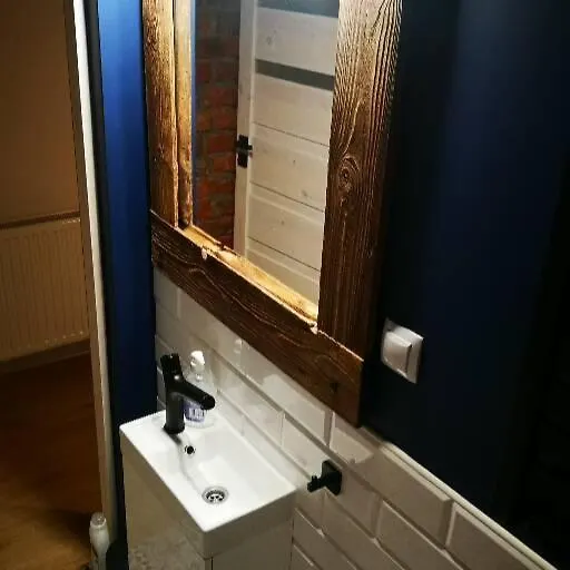 Komfortowe Pokoje W Gdansku W Poblizu Jeziora I Lasu Guest house